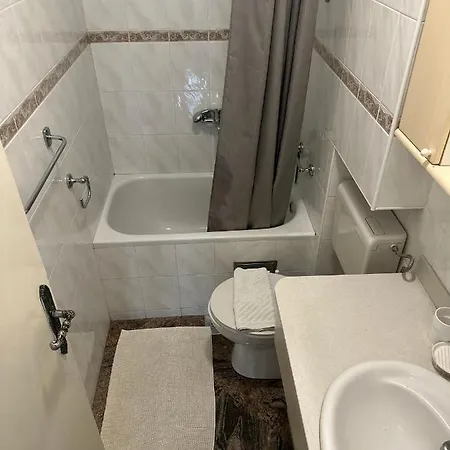 Lägenhet Allineeddubrovnik Choose Between Double Or Penthouse Or Free Parking Dubrovnik